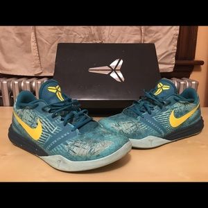 MEN'S NIKE KOBE MENTALITY